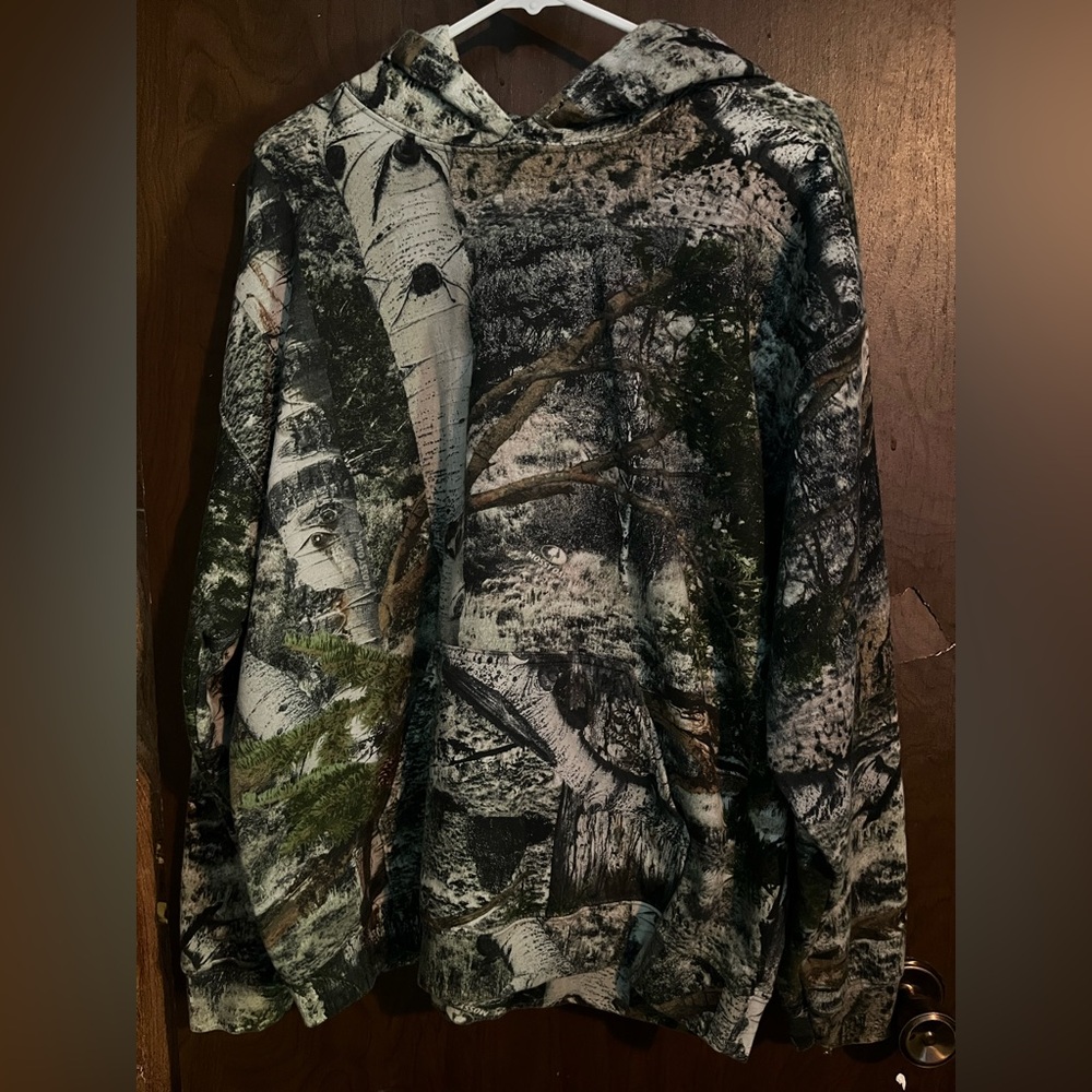 Mossy Oak Forest Pattern Hoodie - Picture 2 of 6
